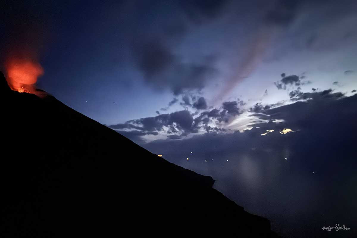 Escursione sul vulcano Stromboli - Esplosioni